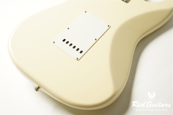 ST-STD - Vintage White